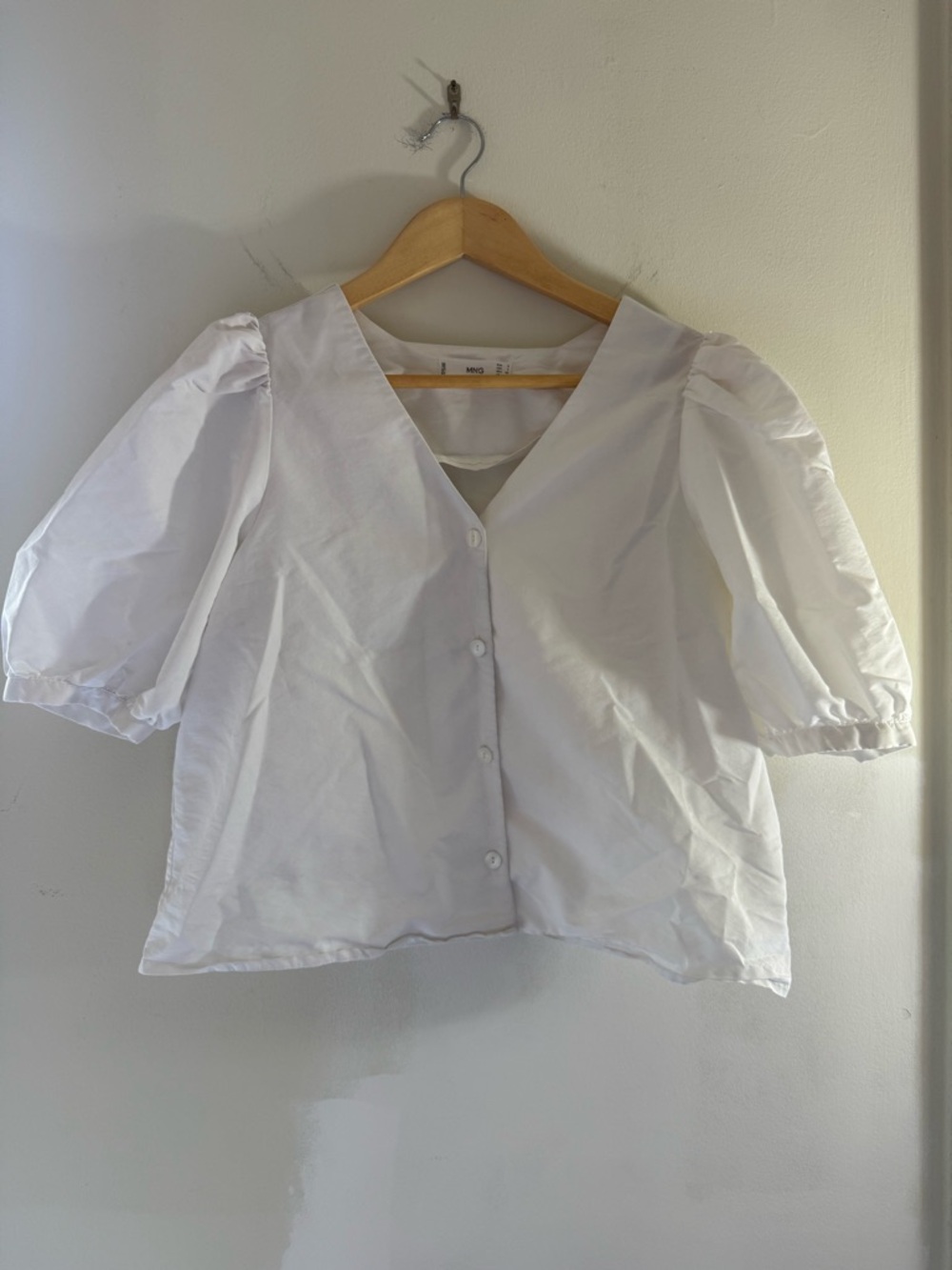 Mango Classic White Puff-Sleeve Button-Front Top